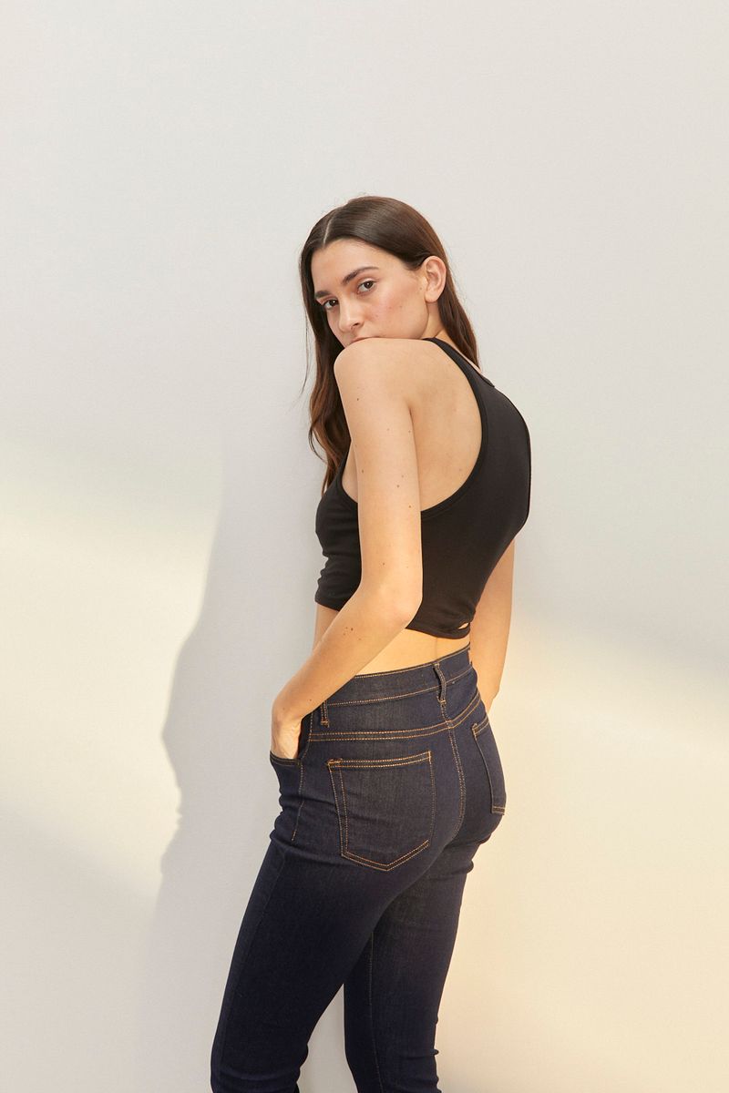 TOP CUT OUT BELLA