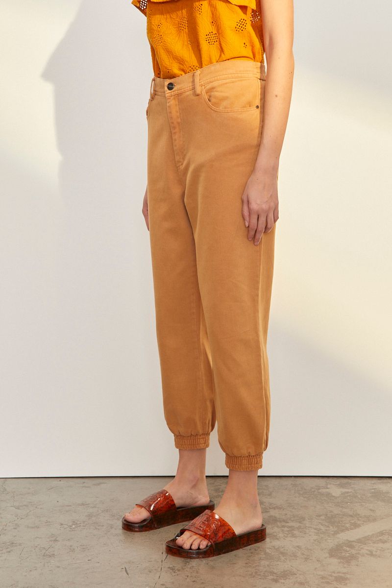 PANTALON GABARDINA CARGO