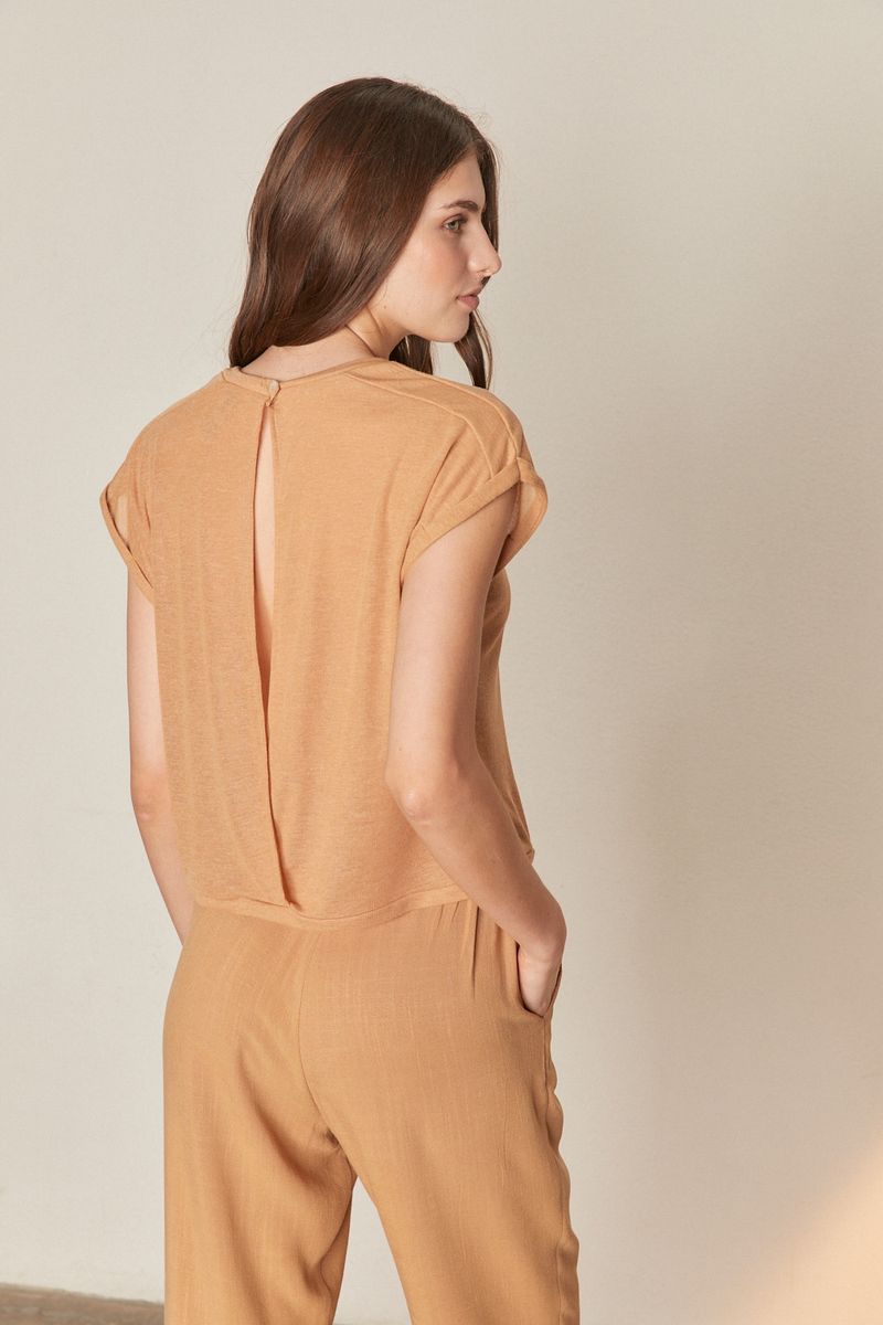 REMERA FLOWY BACK VESPER