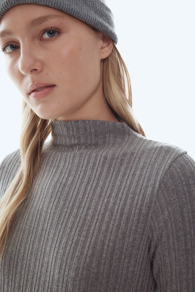 VESTIDO RIBBED MAT
