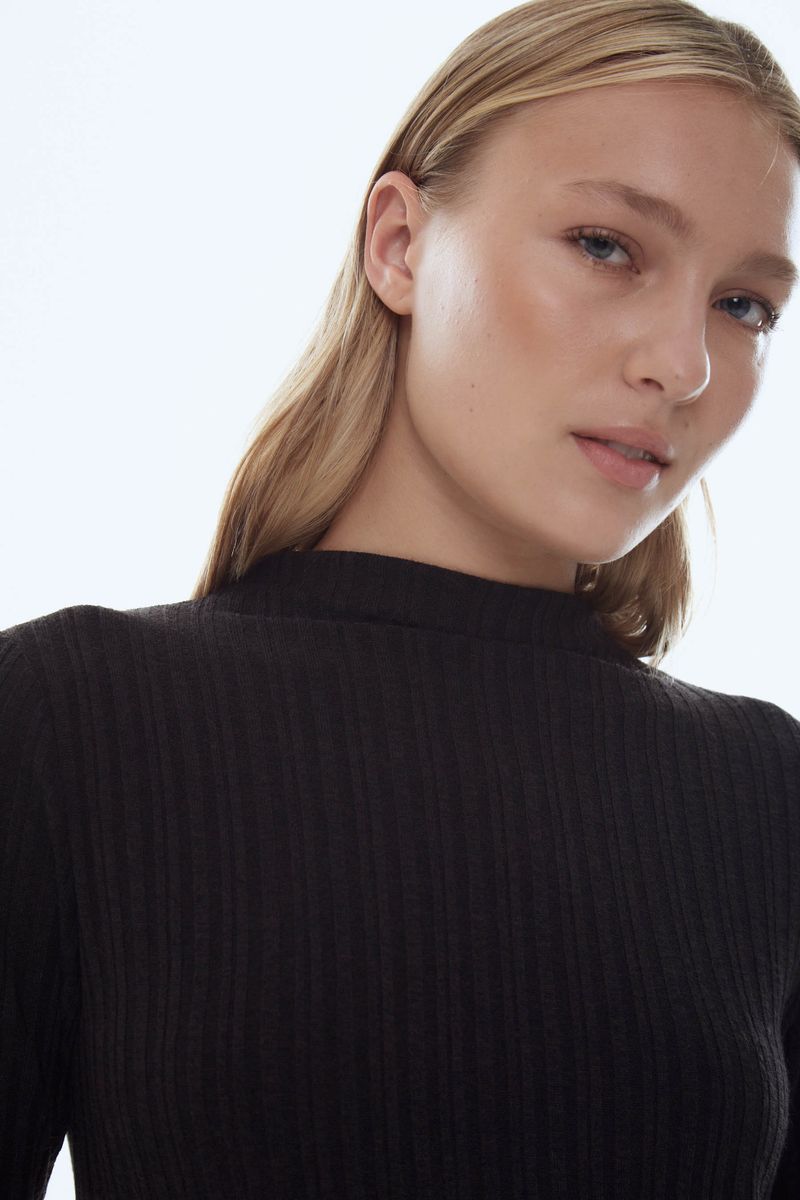 VESTIDO RIBBED MAT