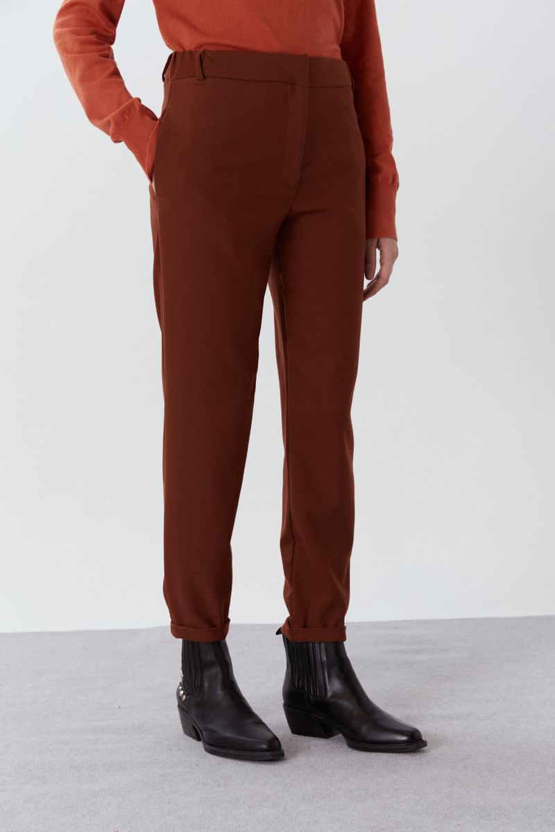 PANTALON CAPRI ESENCIAL