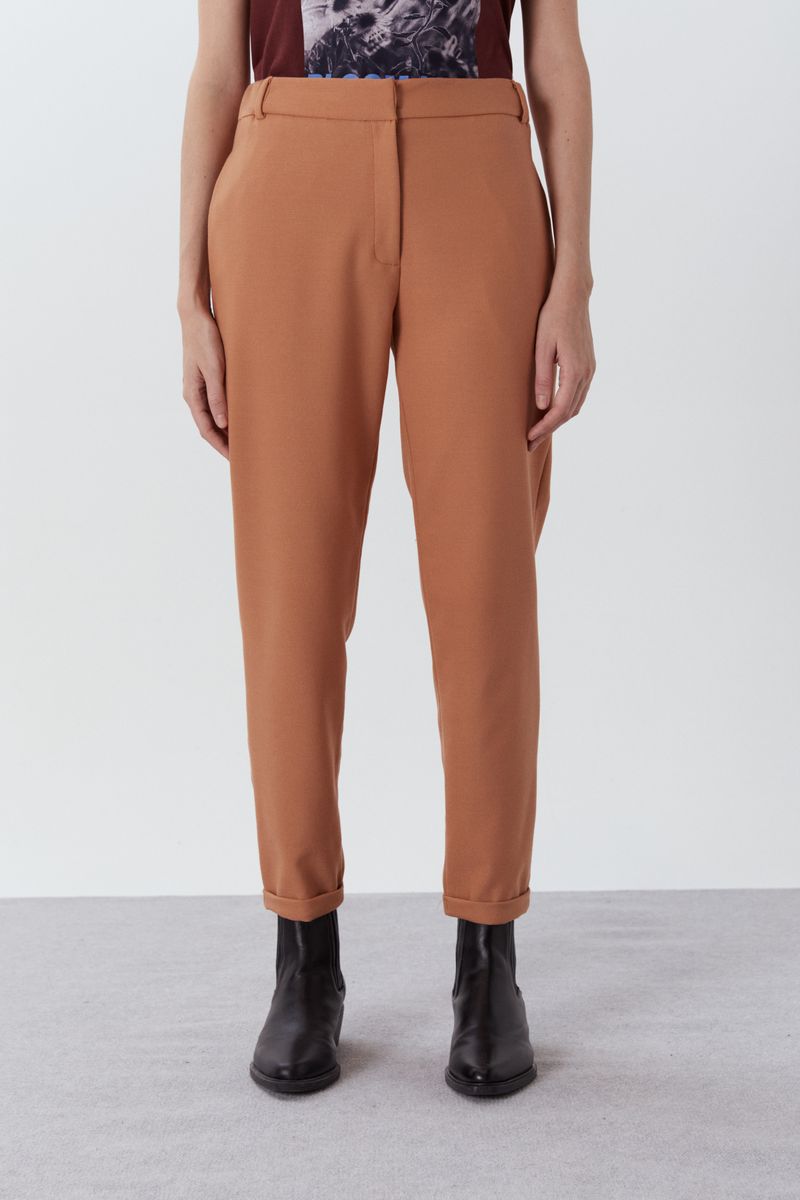 PANTALON CAPRI ESENCIAL