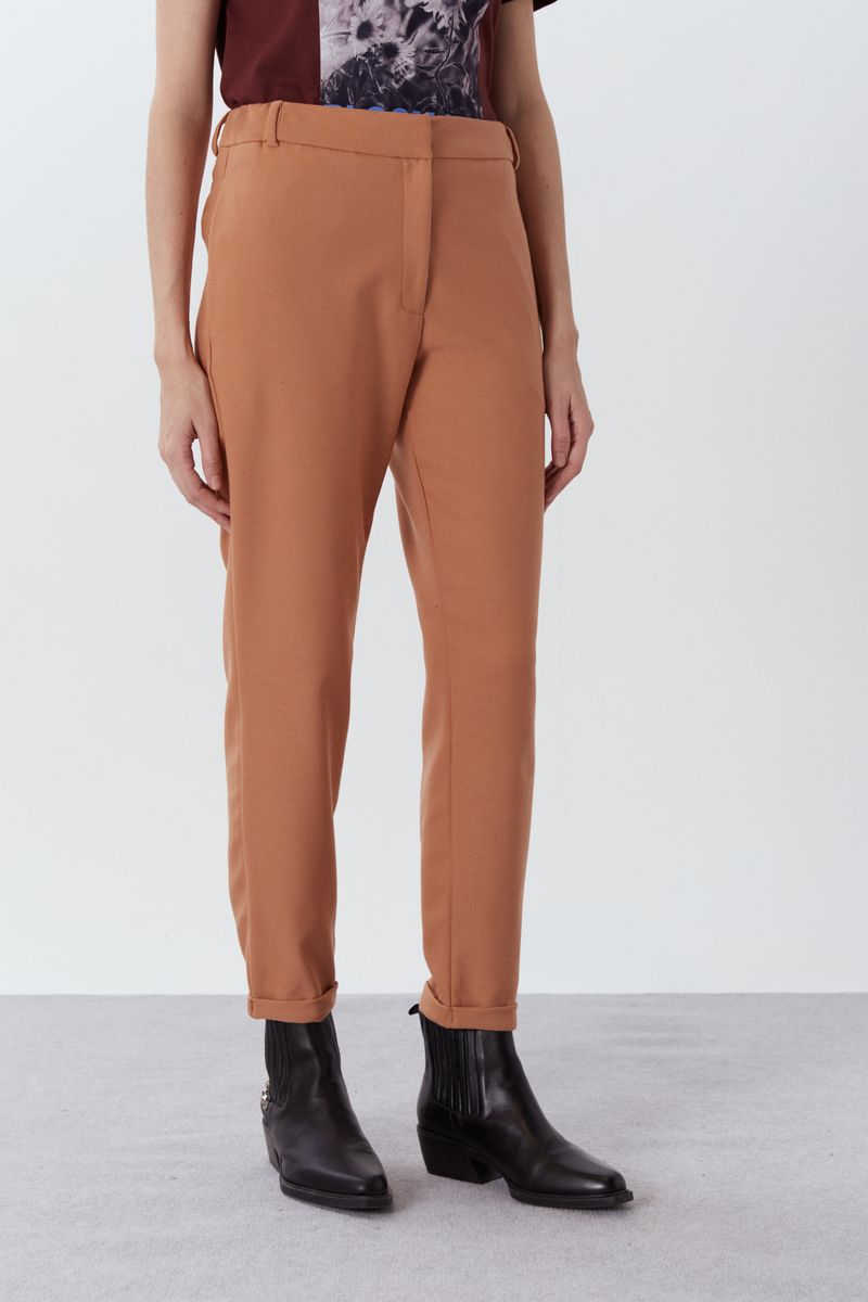 PANTALON CAPRI ESENCIAL