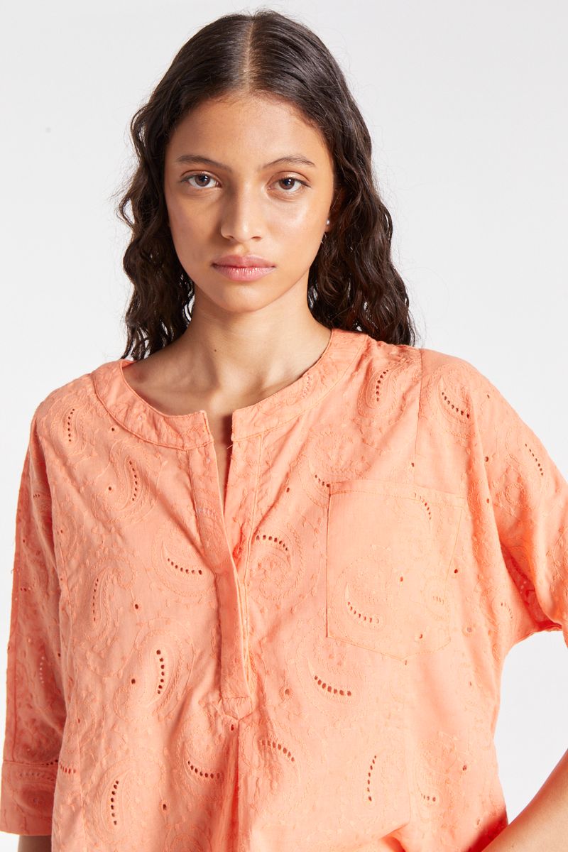 BLUSA BRODERIE BÚLGARO