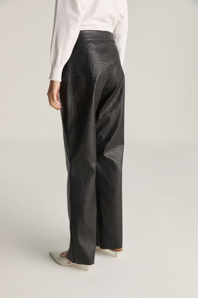 PANTALON VEGAN CROCO