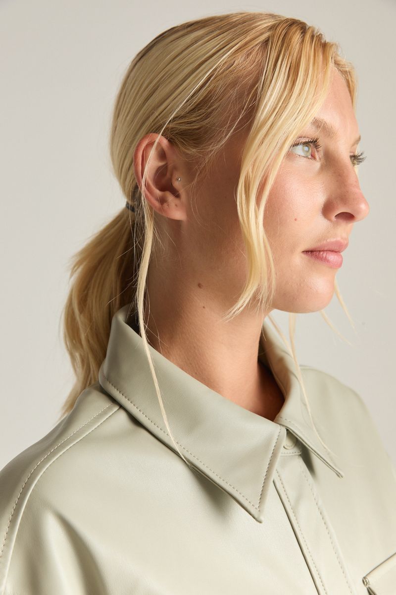 CHAQUETA VEGAN LEATHER