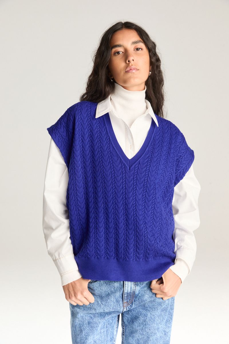 SWEATER VEST OVER CABLES