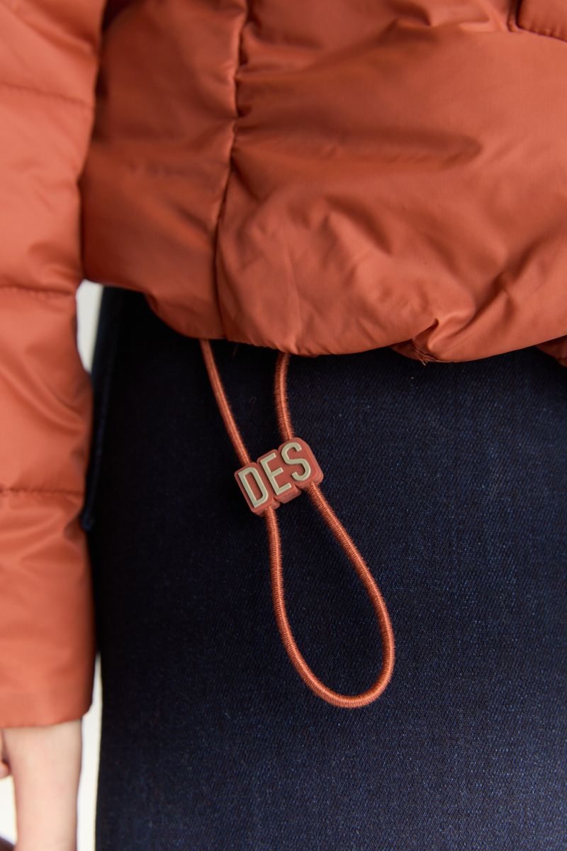 CAMPERA ULTRA LIGHT FIT HOOD