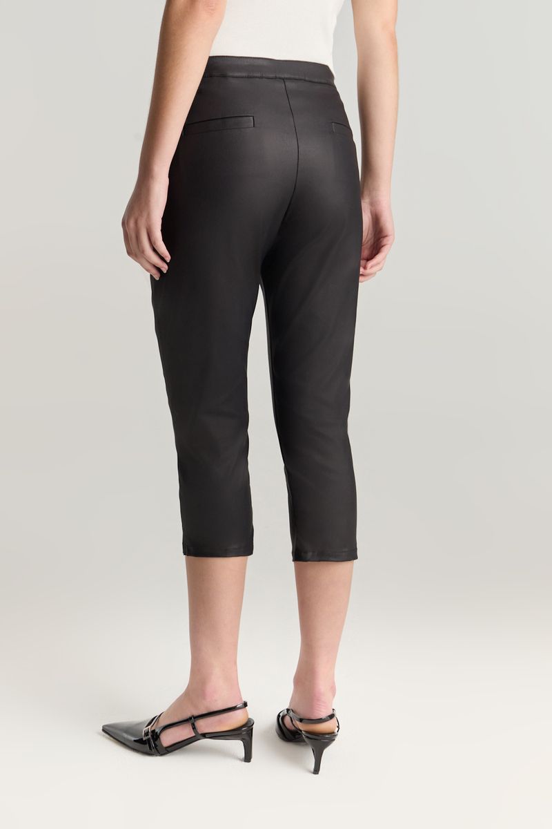 PANTALON CAPRI BLACK
