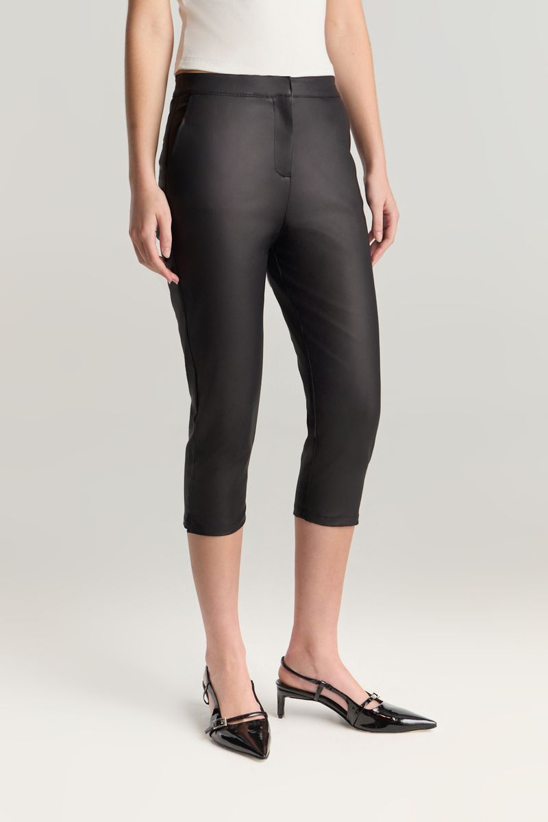 PANTALON CAPRI BLACK