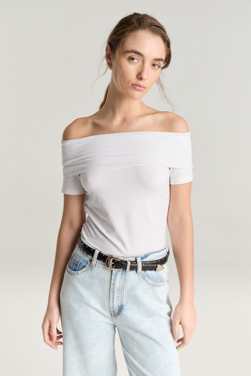 REMERA OFF SHOULDERS MERY