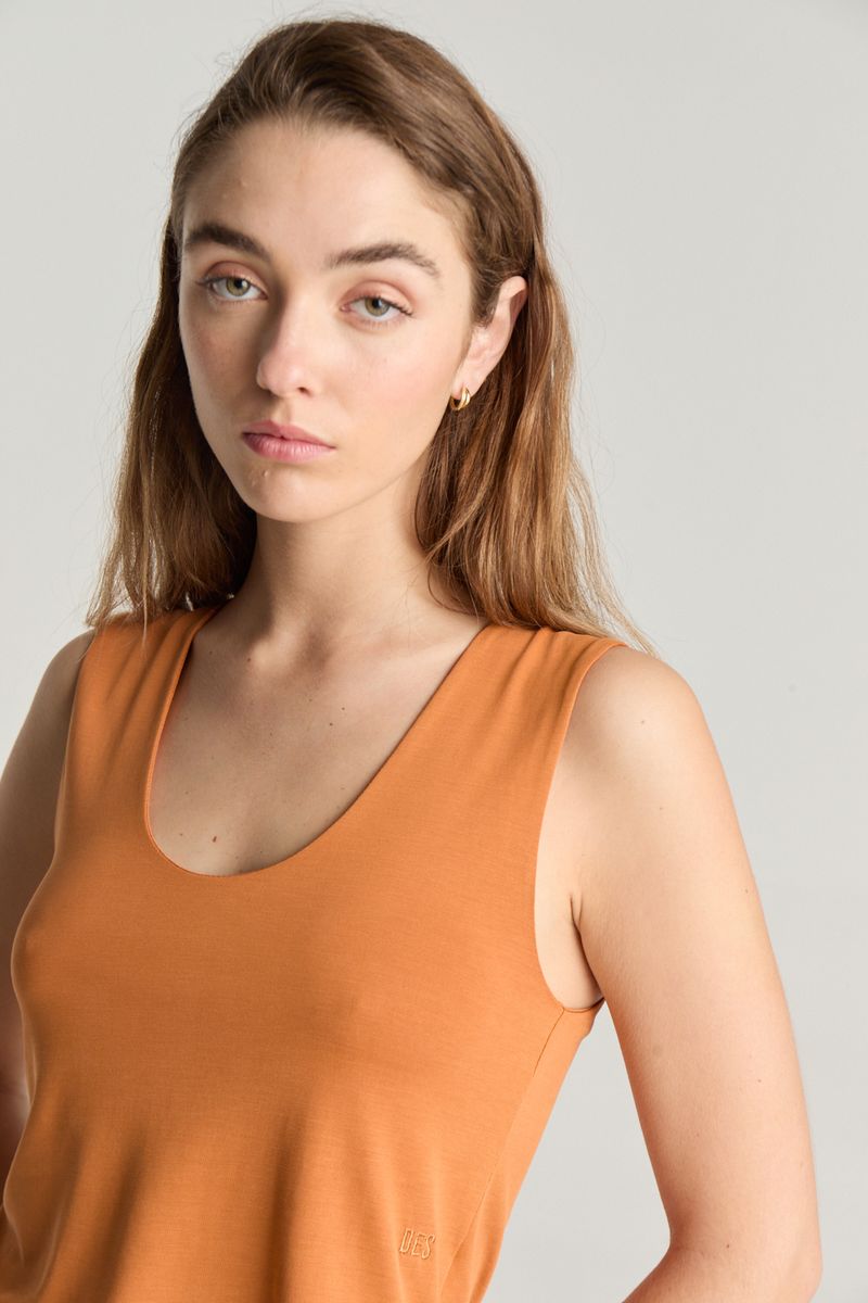 MUSCULOSA CUPRO VICTORIA