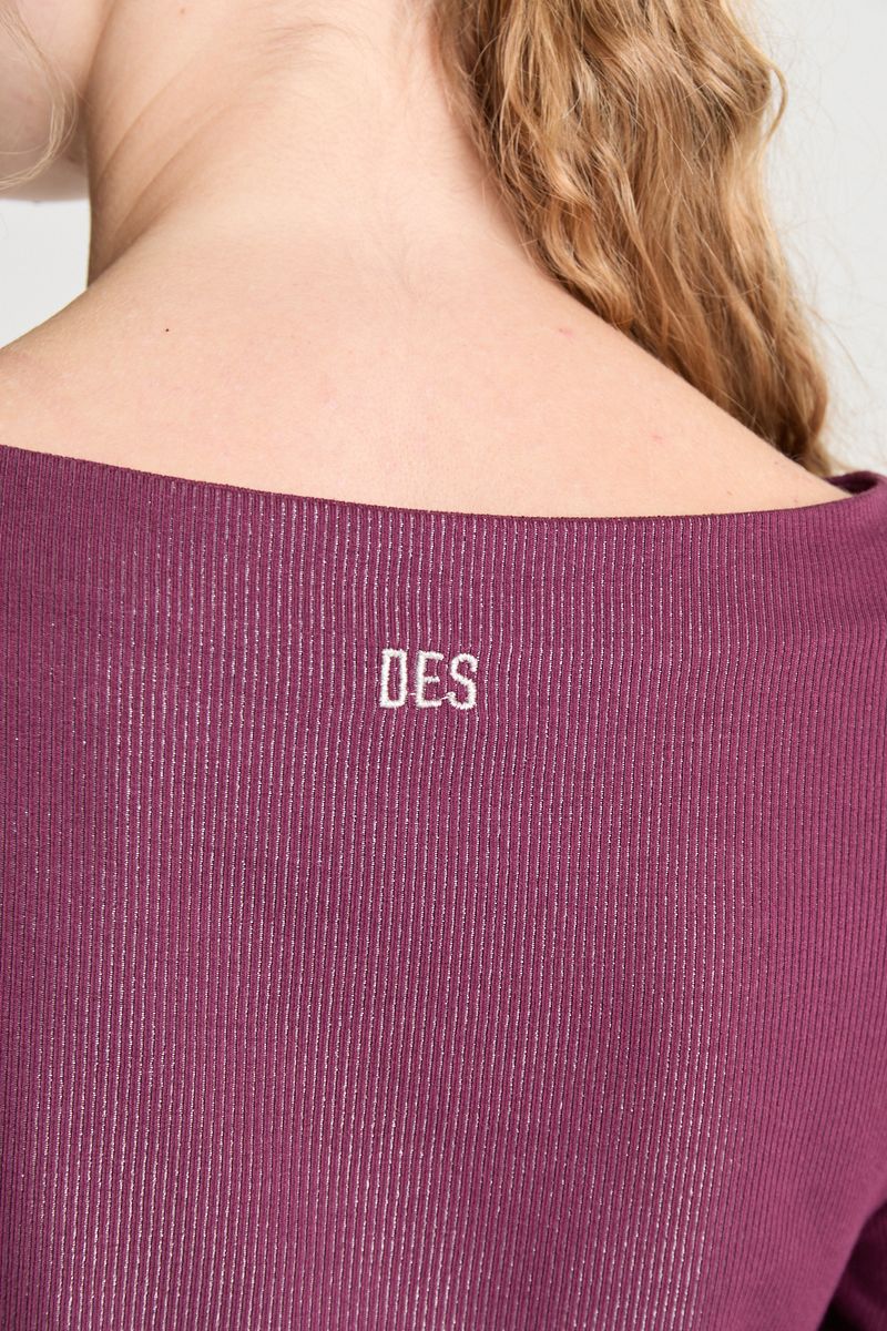 REMERA SUBTLE GLOW LILA