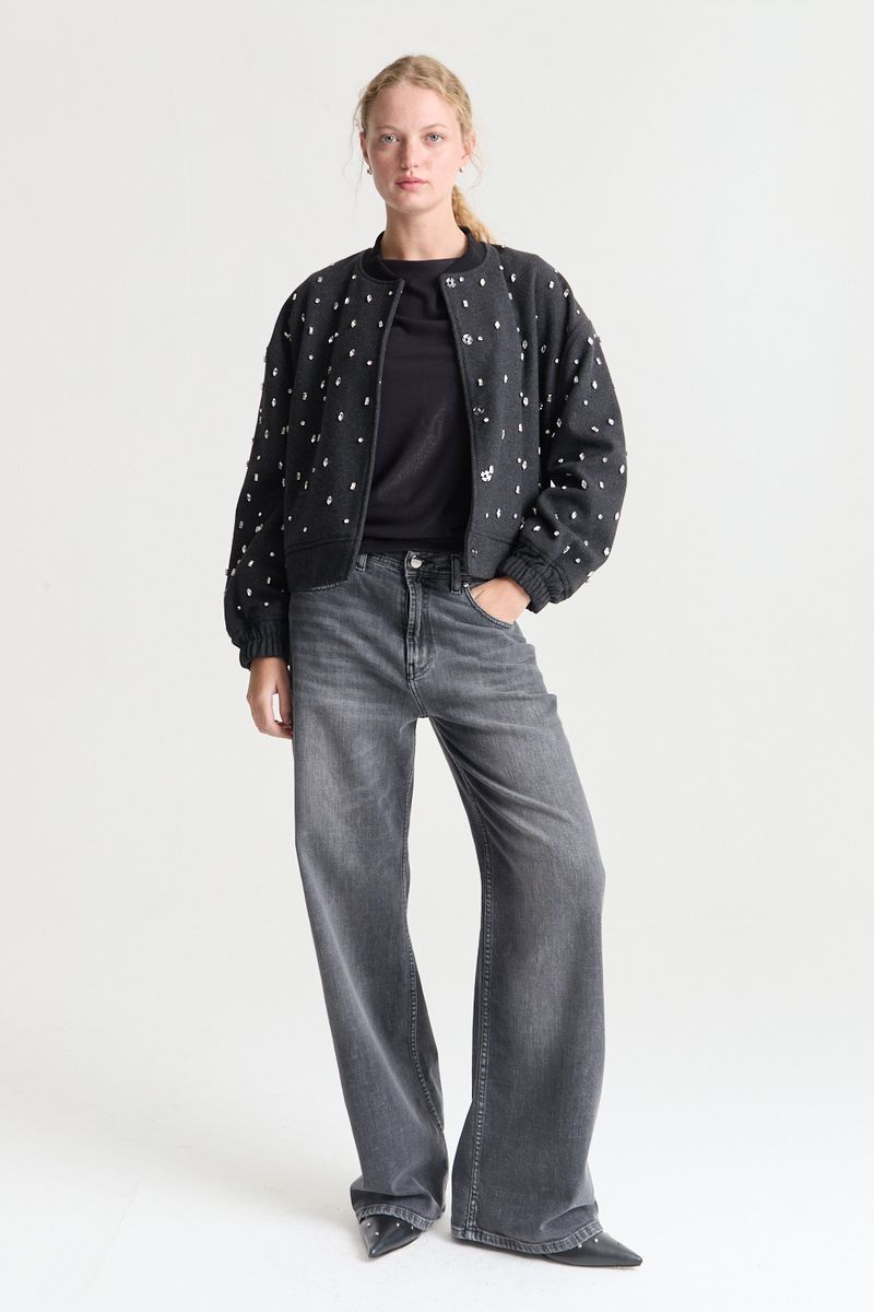 REMERA SUBTLE GLOW LILA