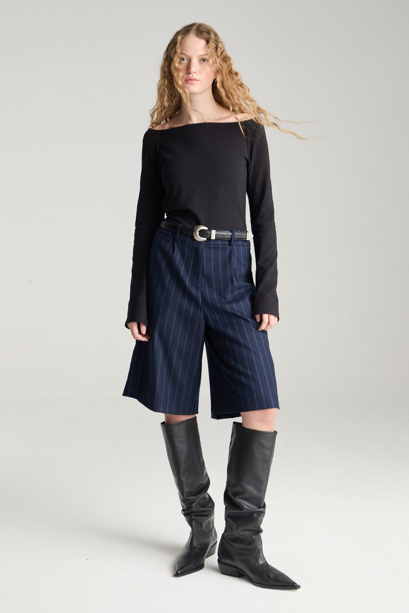 REMERA OFF SHOULDER ANNA