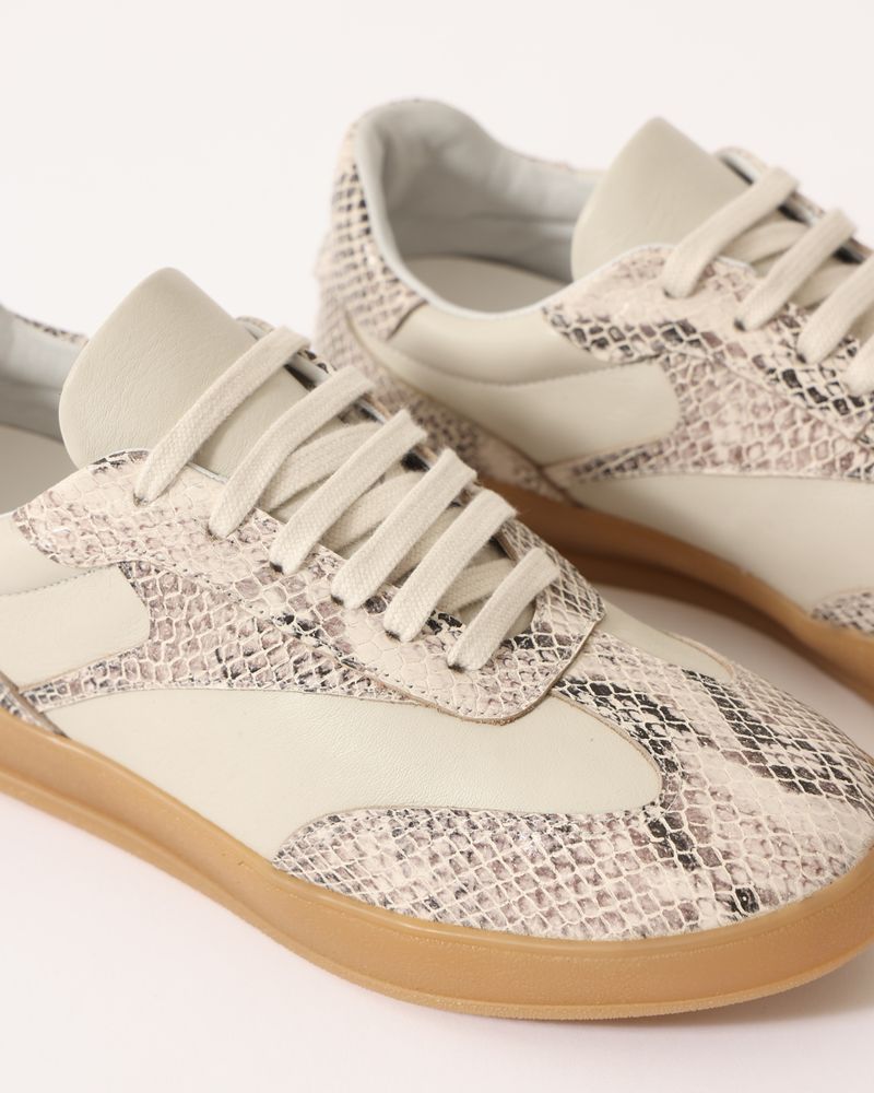 CALZADO  SNEAKER URBAN
