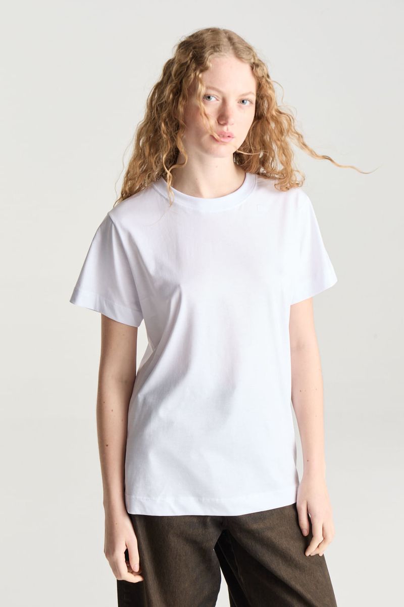 REMERA PIMA ESSENTIAL