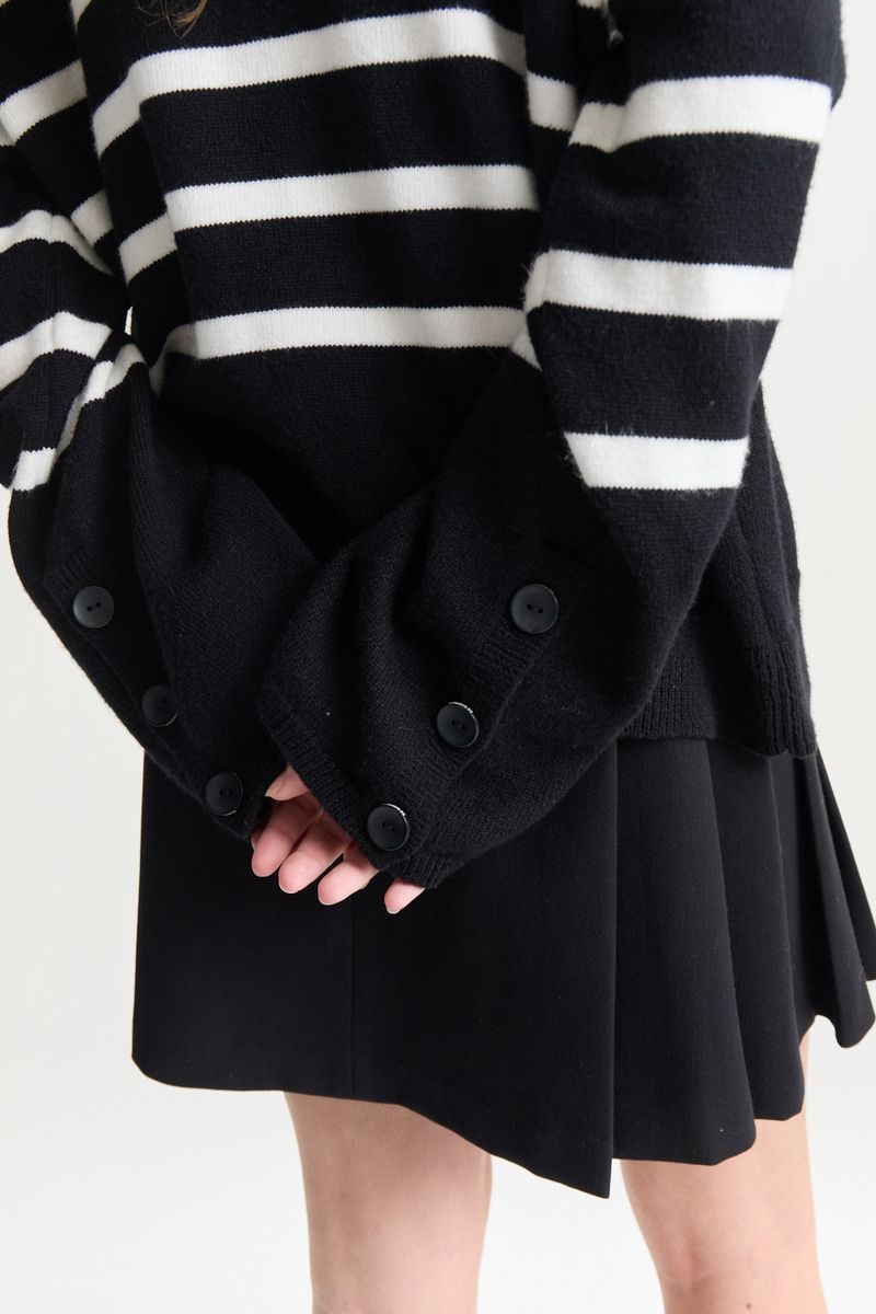 SWEATER STRIPE