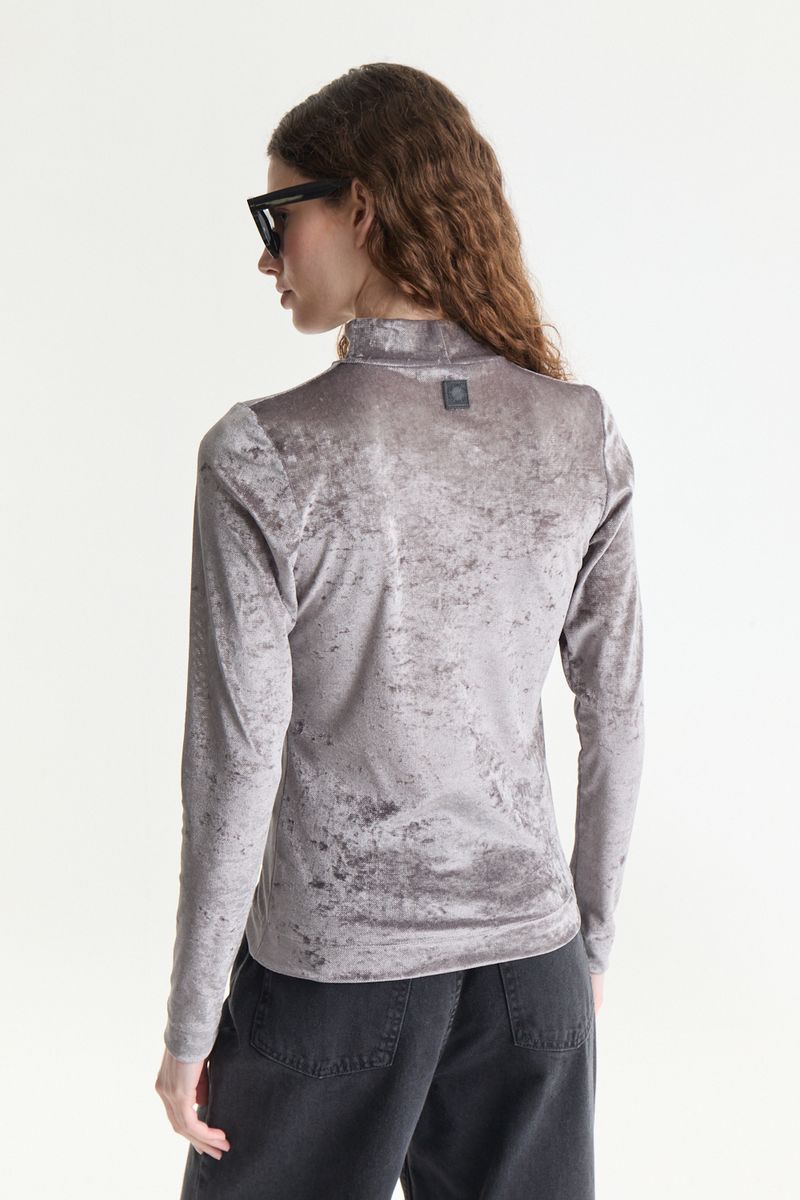 REMERA TURTLE COZY BLEND