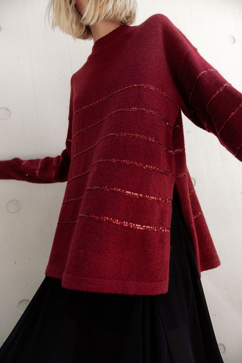 SWEATER STRIPE SEQUINS