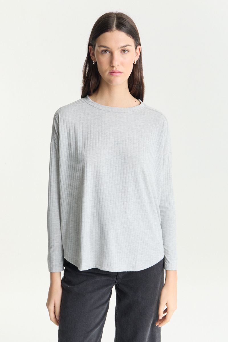 REMERA OVER ADELE