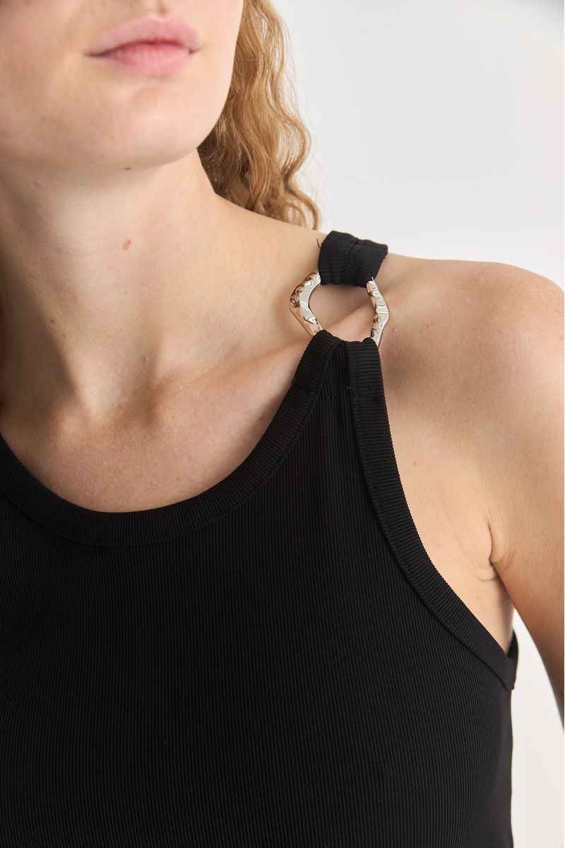 MUSCULOSA RIBBED EMBELLISH