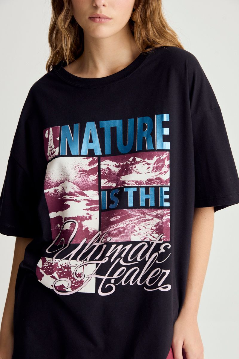 REMERA OVER PRINT LOOKOUT
