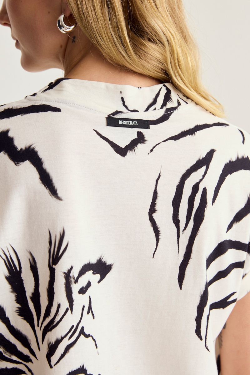 REMERA FULL PRINT MALASIA