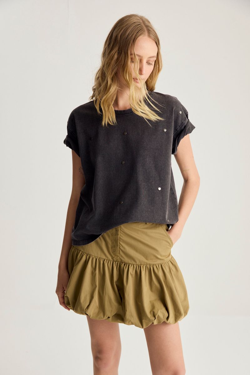 REMERA EMBELLISH WASHED DOTS