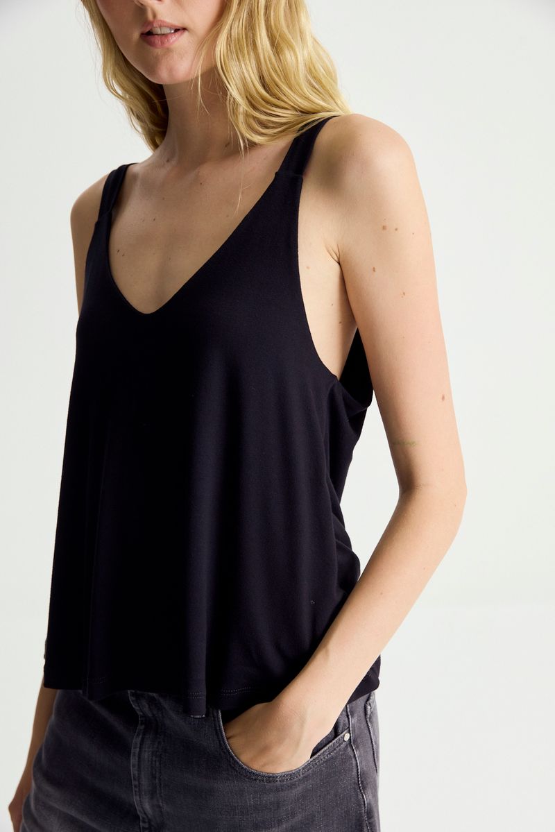 MUSCULOSA CREPE TAI PEI