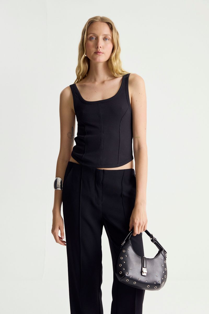 MUSCULOSA FITTED NEW