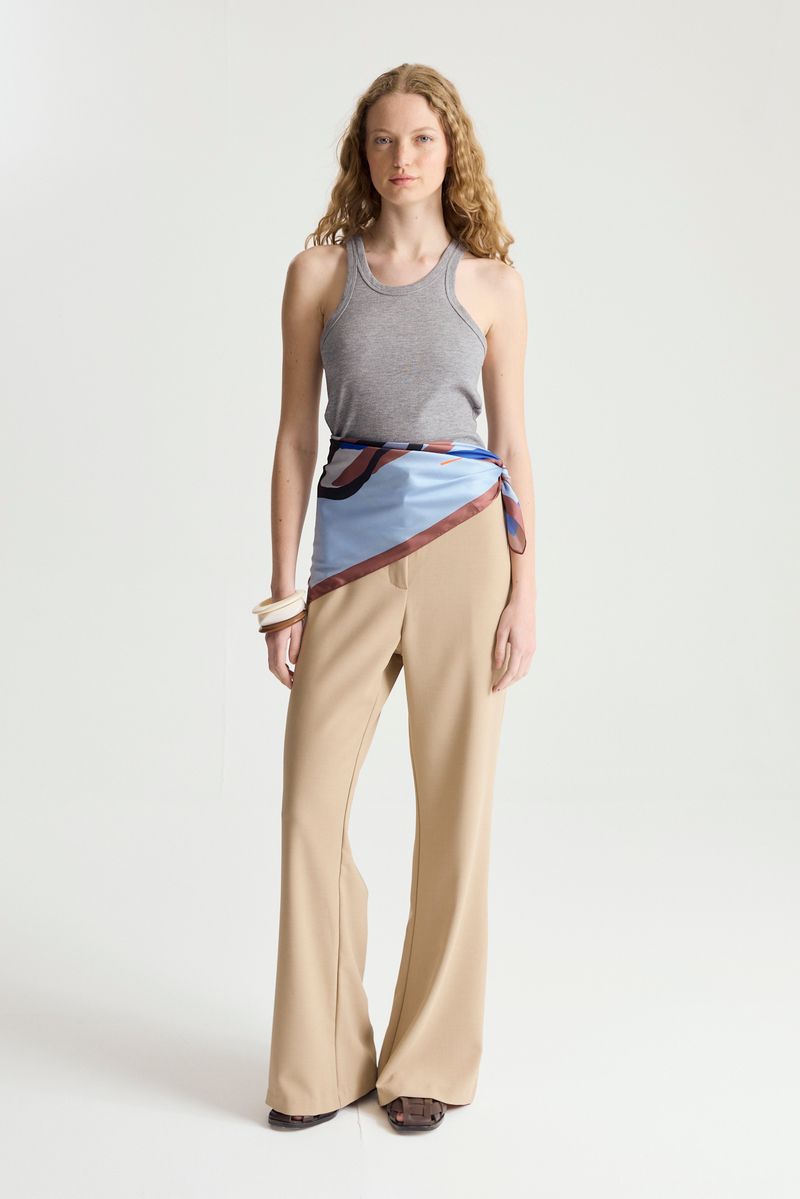 MUSCULOSA RIBBED FINNI