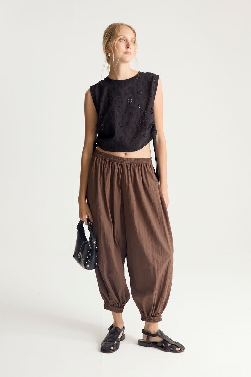 REMERA BRODERIE DOTS