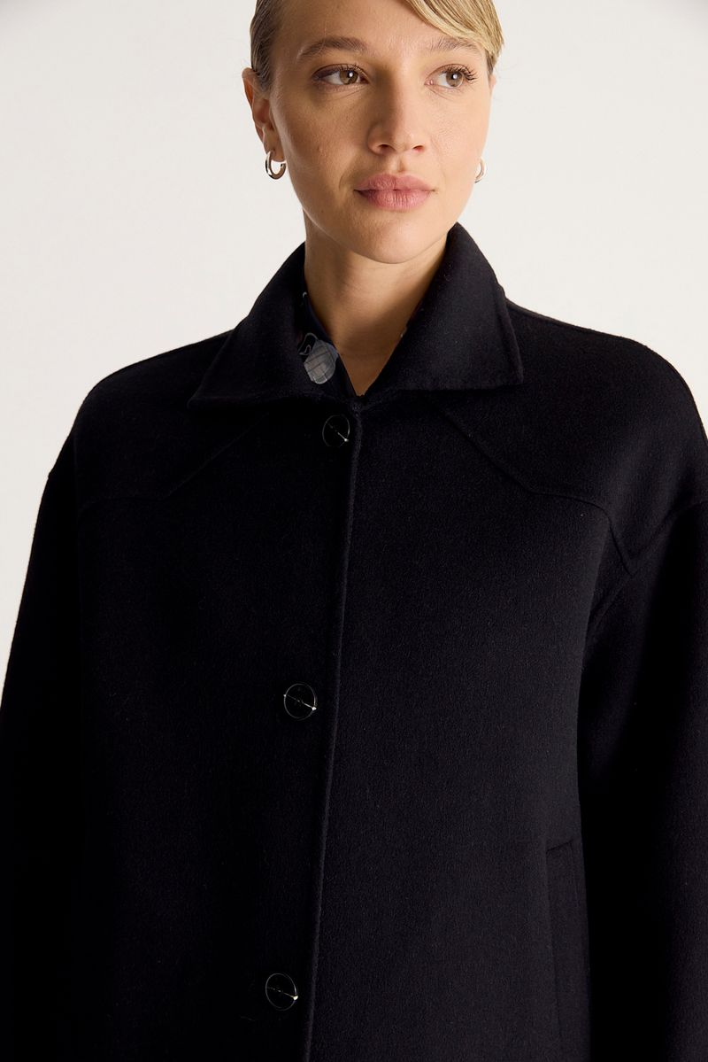 ABRIGO FRINGES GARNER