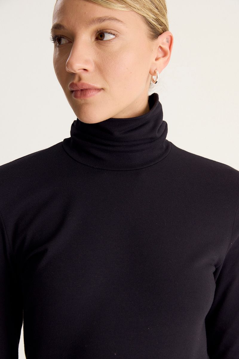 REMERA BASIC TURTLE YOKO