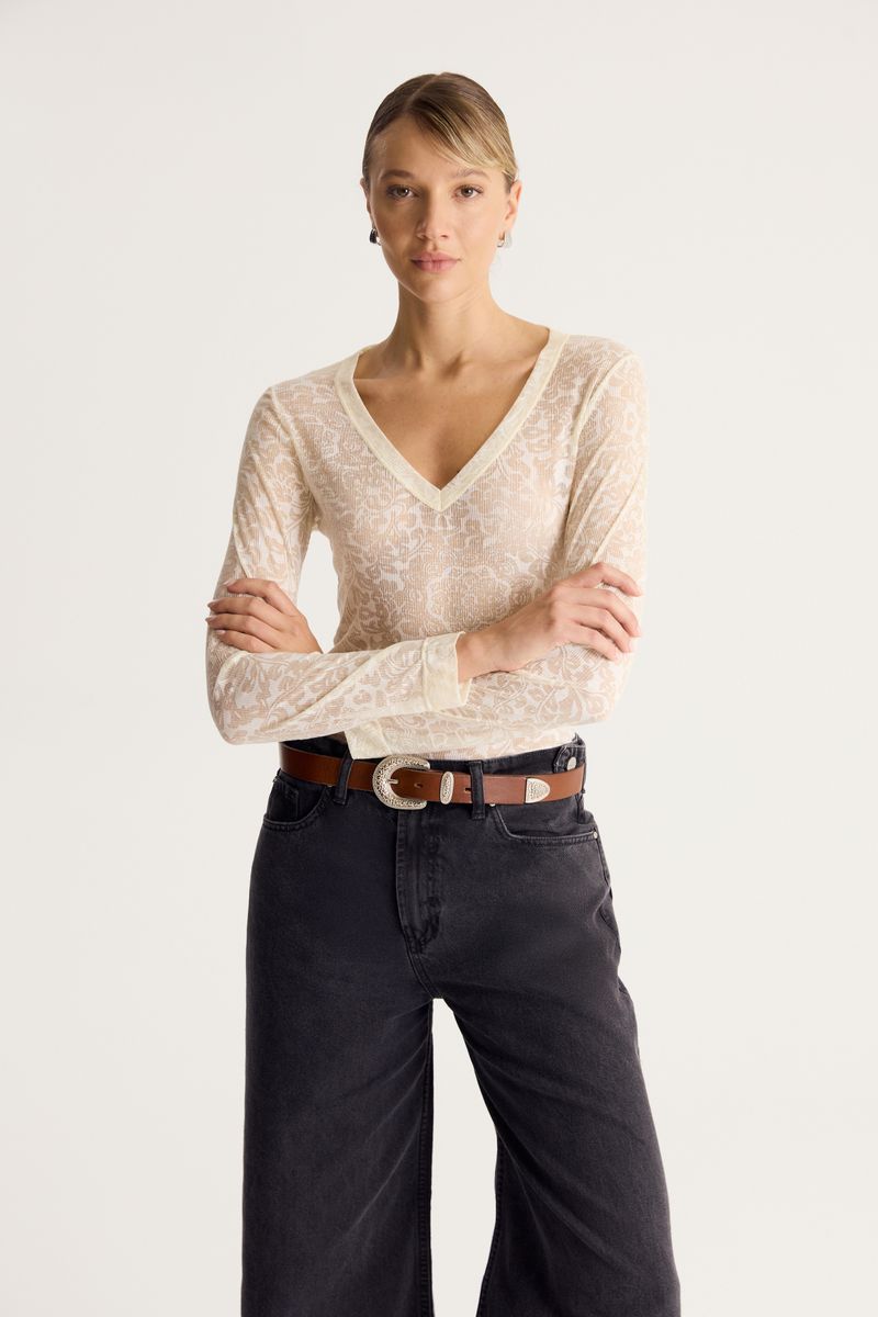 REMERA PRINT PAISLEY