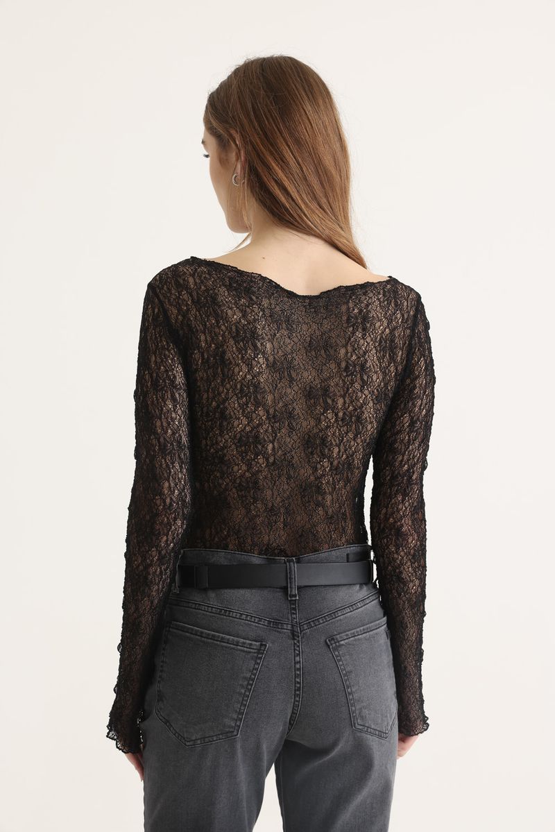 REMERA LACE MADDIE