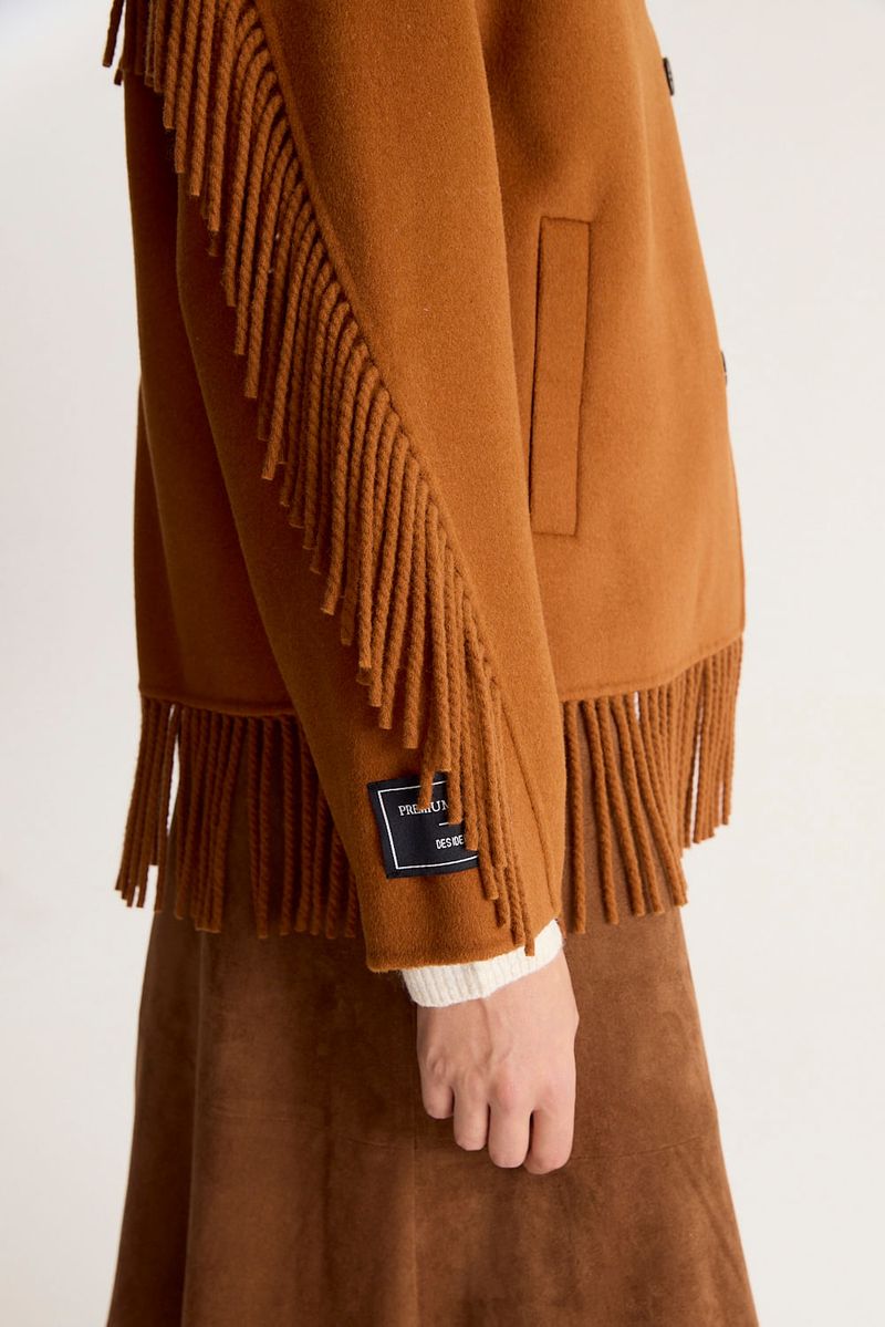 ABRIGO FRINGES GARNER