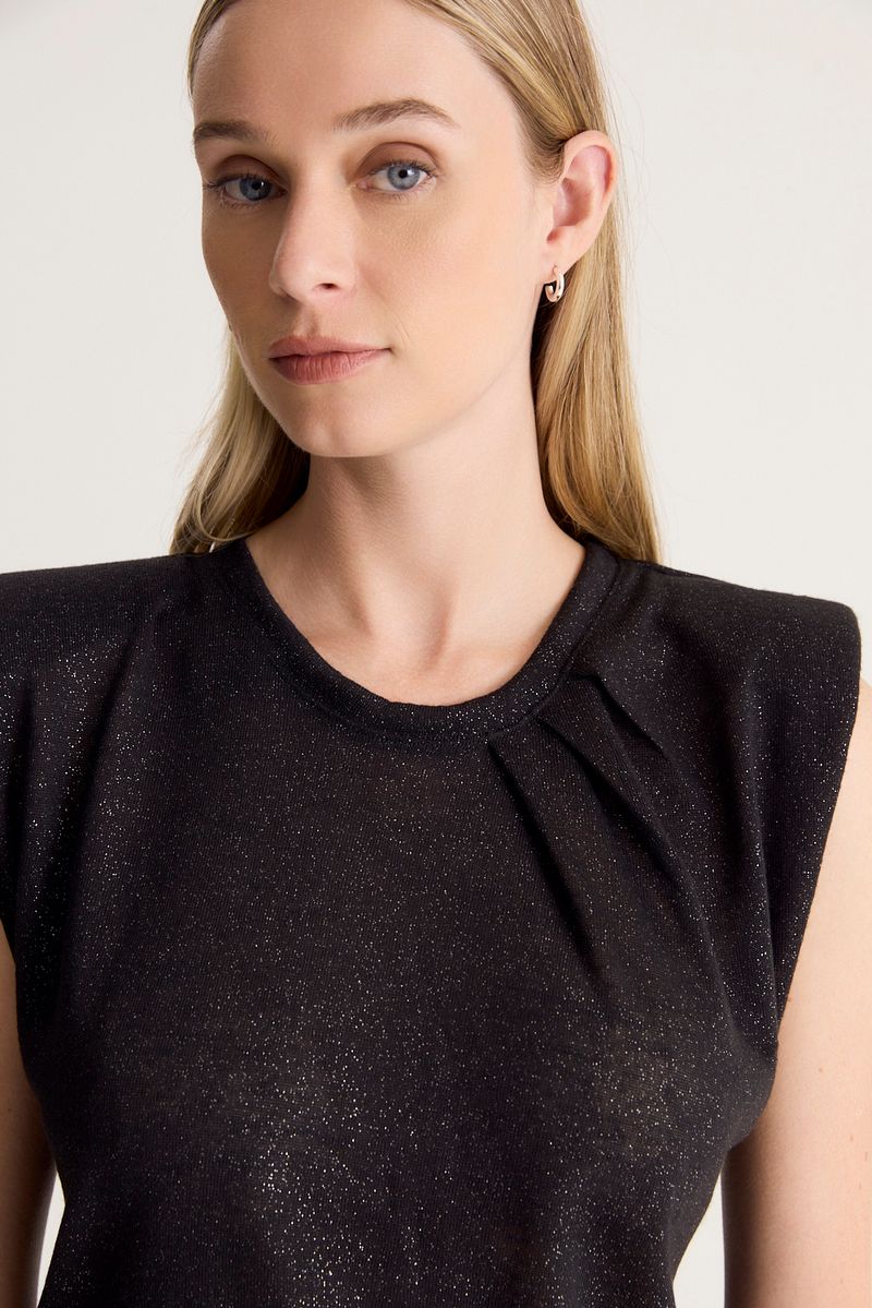REMERA SHOULDER LIPA