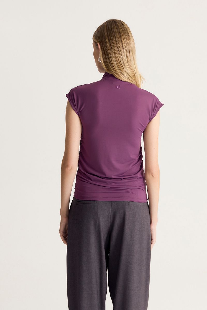 REMERA TURTLE RUCHED