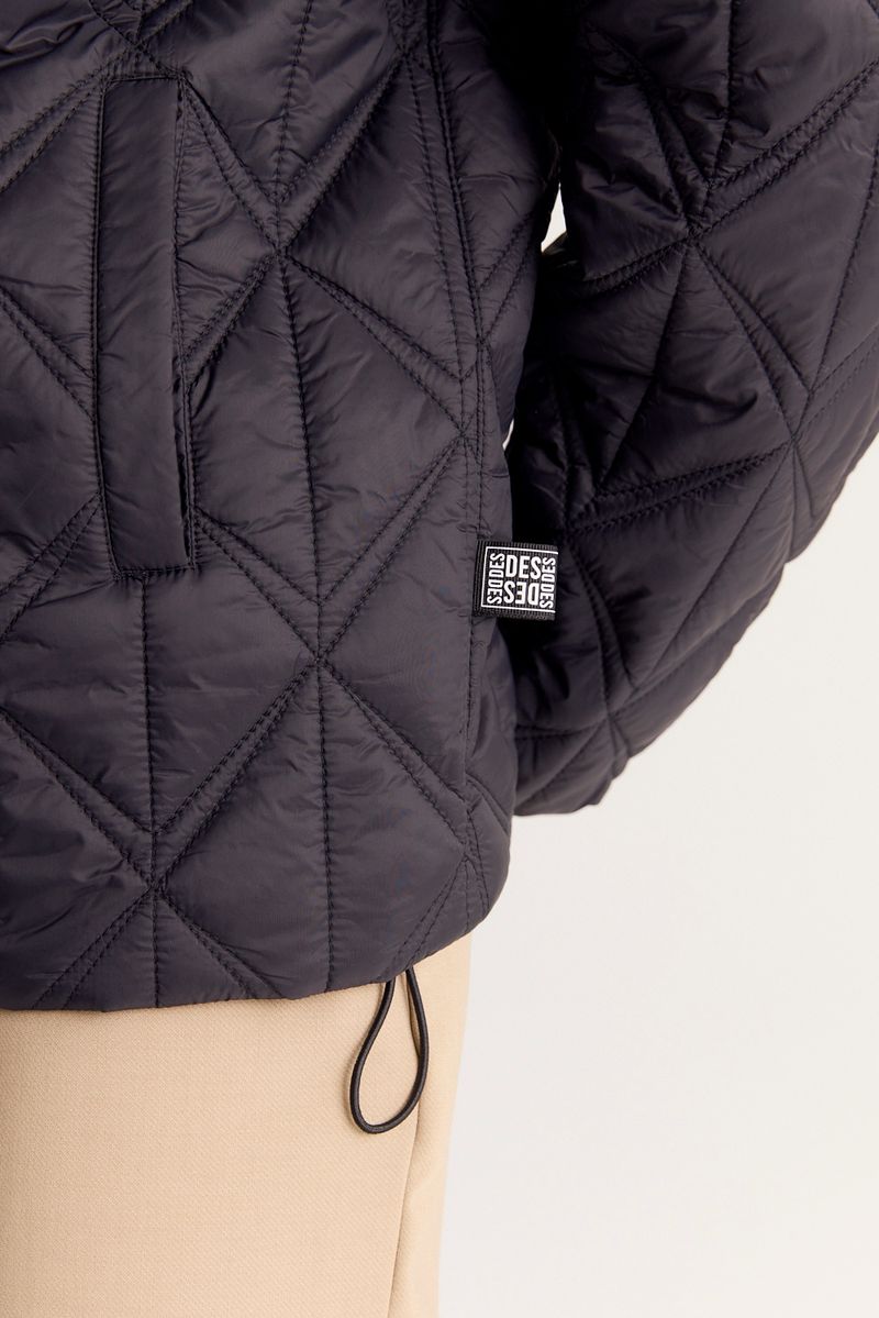 CAMPERA ULTRA LIGHT HOOD