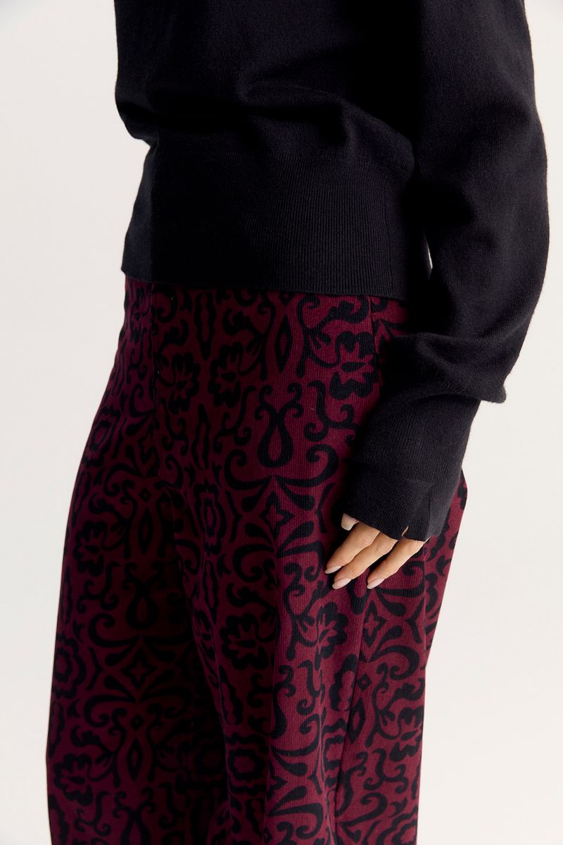 SWEATER BASIC