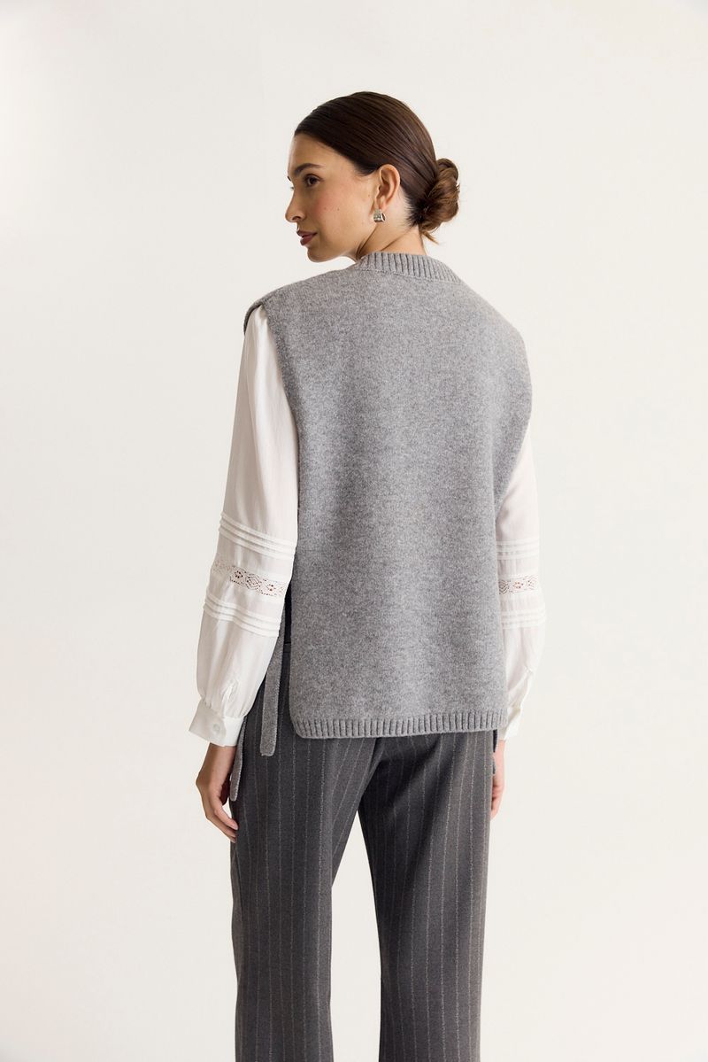 CHALECO V NECK SLIT