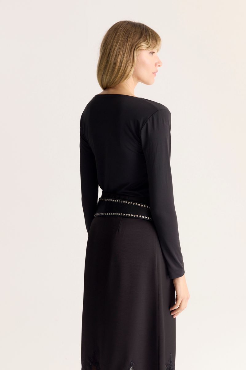 REMERA SQUARE NECK AMELIE