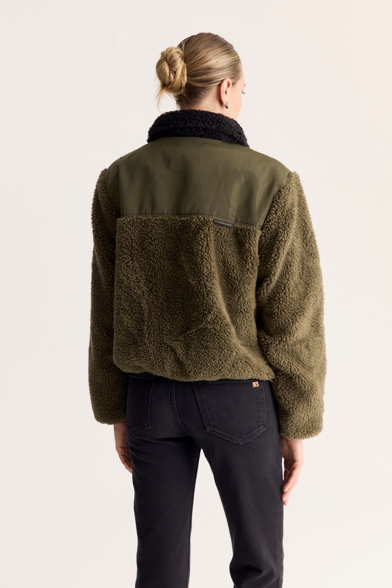 CAMPERA SHERPA RUSIA