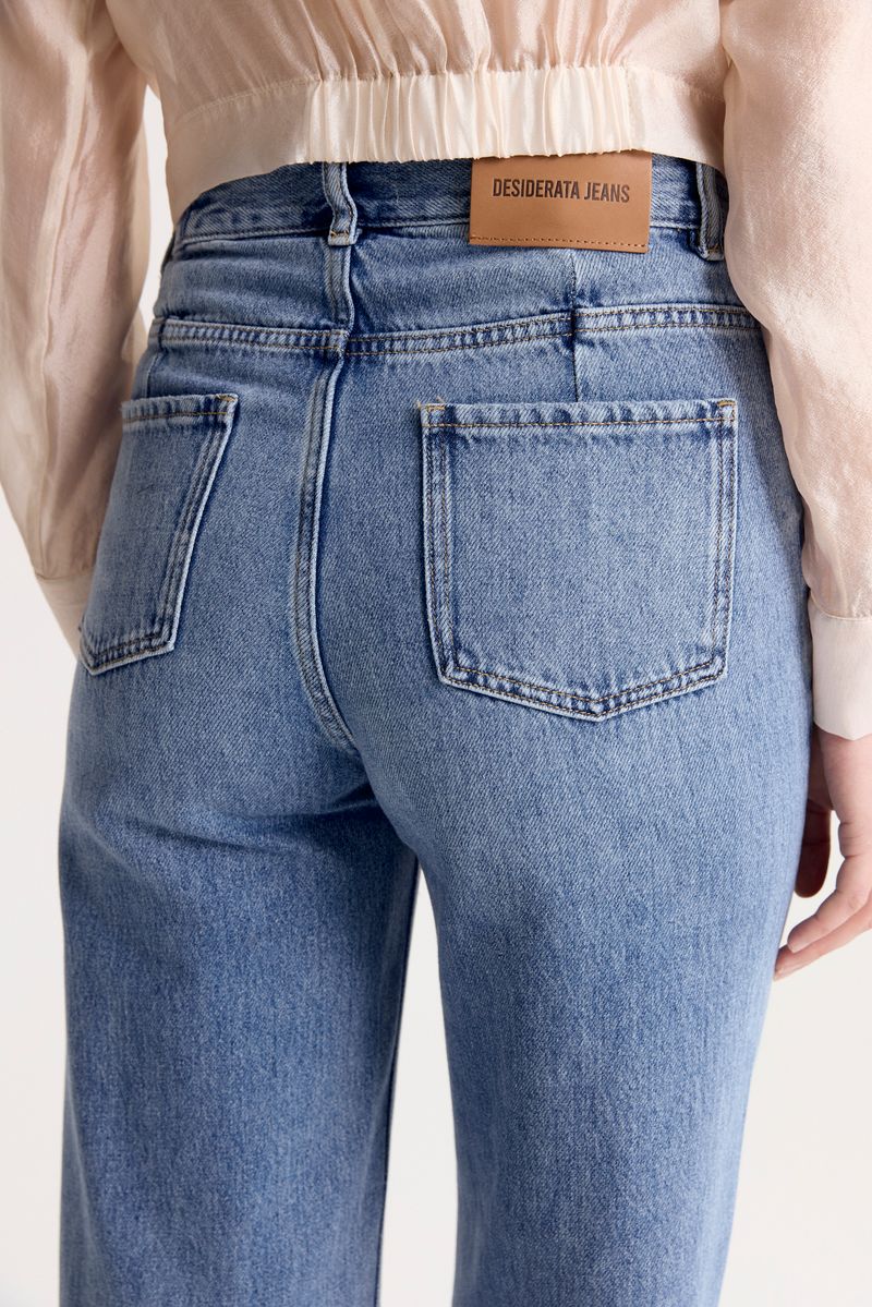 JEAN CARROT ANKLE TUCKS