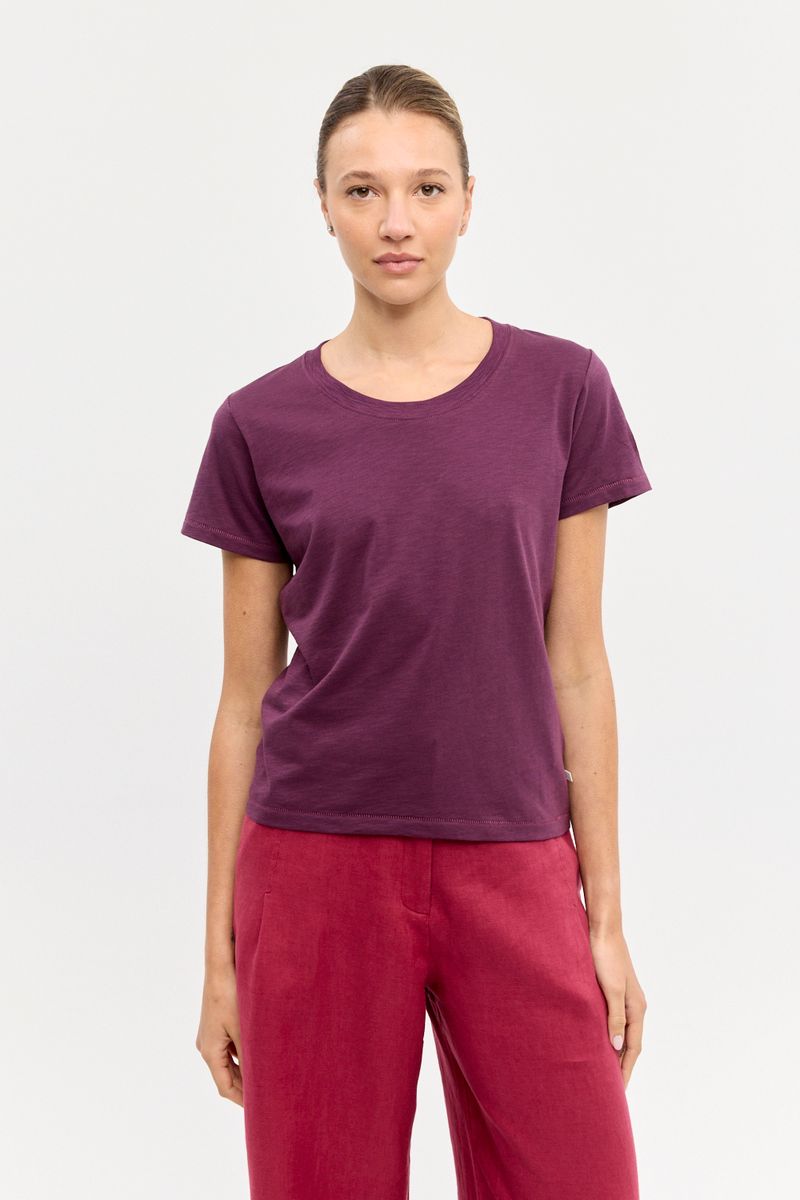 REMERA PIMA FLAME ESSENTIAL