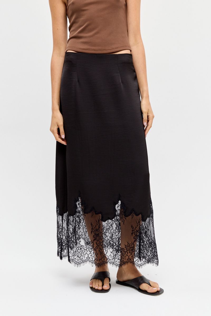 POLLERA SATEN LACE