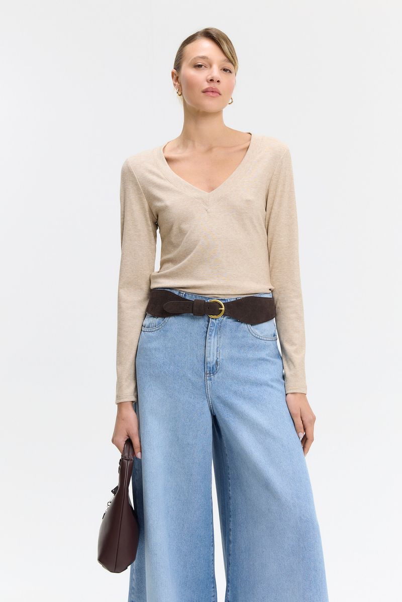 REMERA V NECK NIKKI
